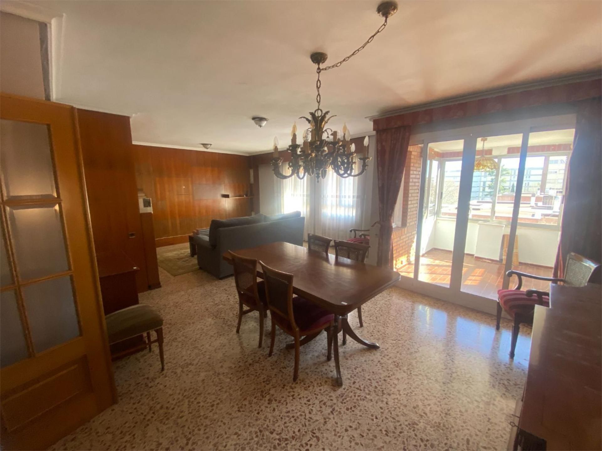 Piso en venta en Carrer de la Madre Alberta Giménez, 2, Tres Forques