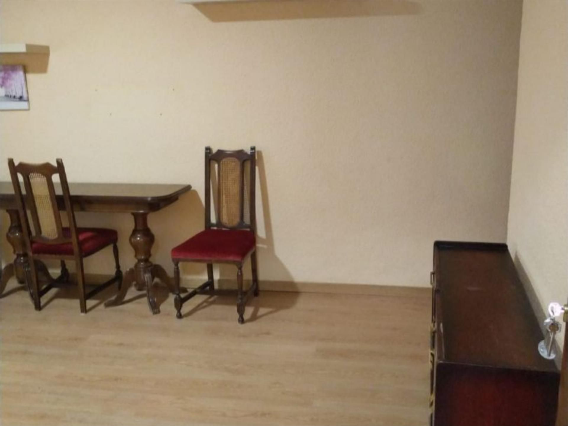 Comedor de Piso en venta en Leganés con Calefacción