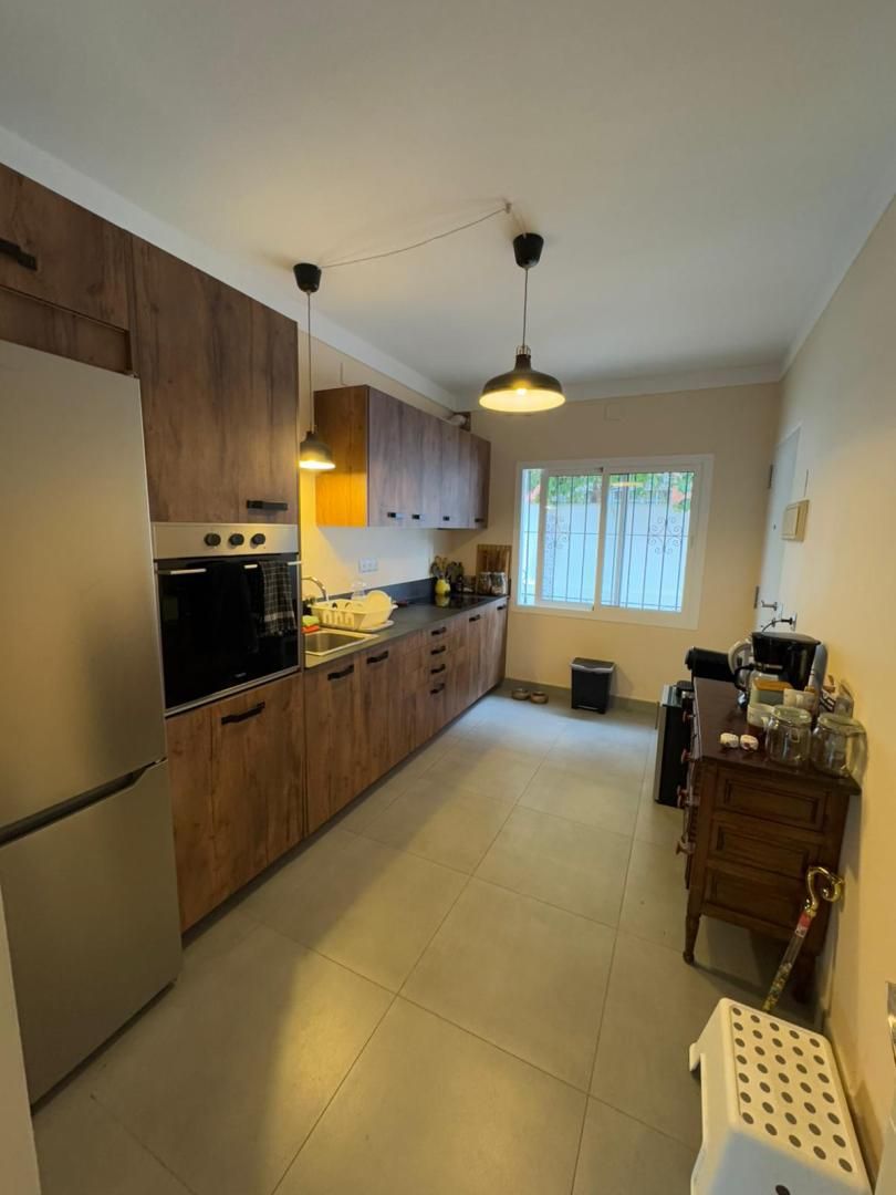 Cuina de Casa o xalet de lloguer en Torremolinos amb Aire condicionat, Calefacció i Jardí privat