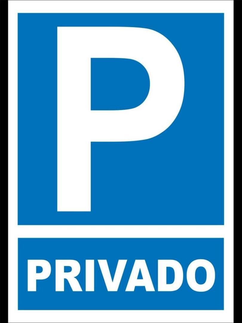 Parking of Garage to rent in Torrent