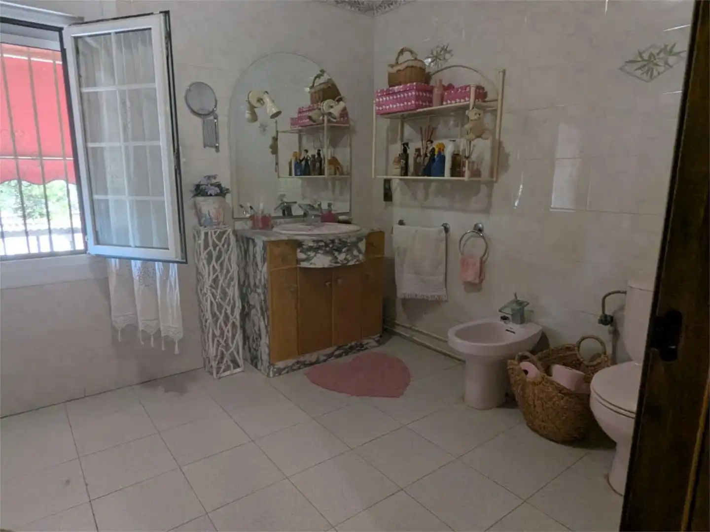 Bathroom of Flat for sale in Elche / Elx  with Air Conditioner, Heating and Private garden