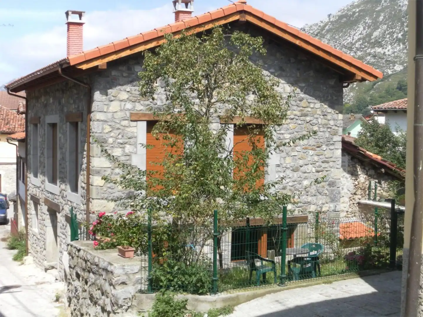 Exterior view of Flat for sale in Ponga  with Terrace