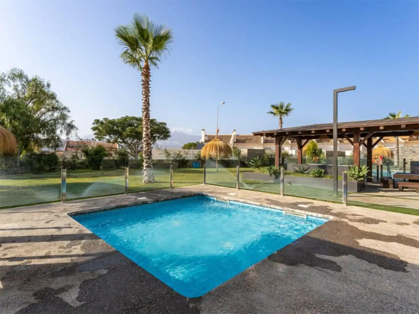 Flat for sale in Calle Arquitectos, 1, Castillo Sohail - Myramar Swimming pool of Flat for sale in Fuengirola with Air Conditioner, Heating and Private garden