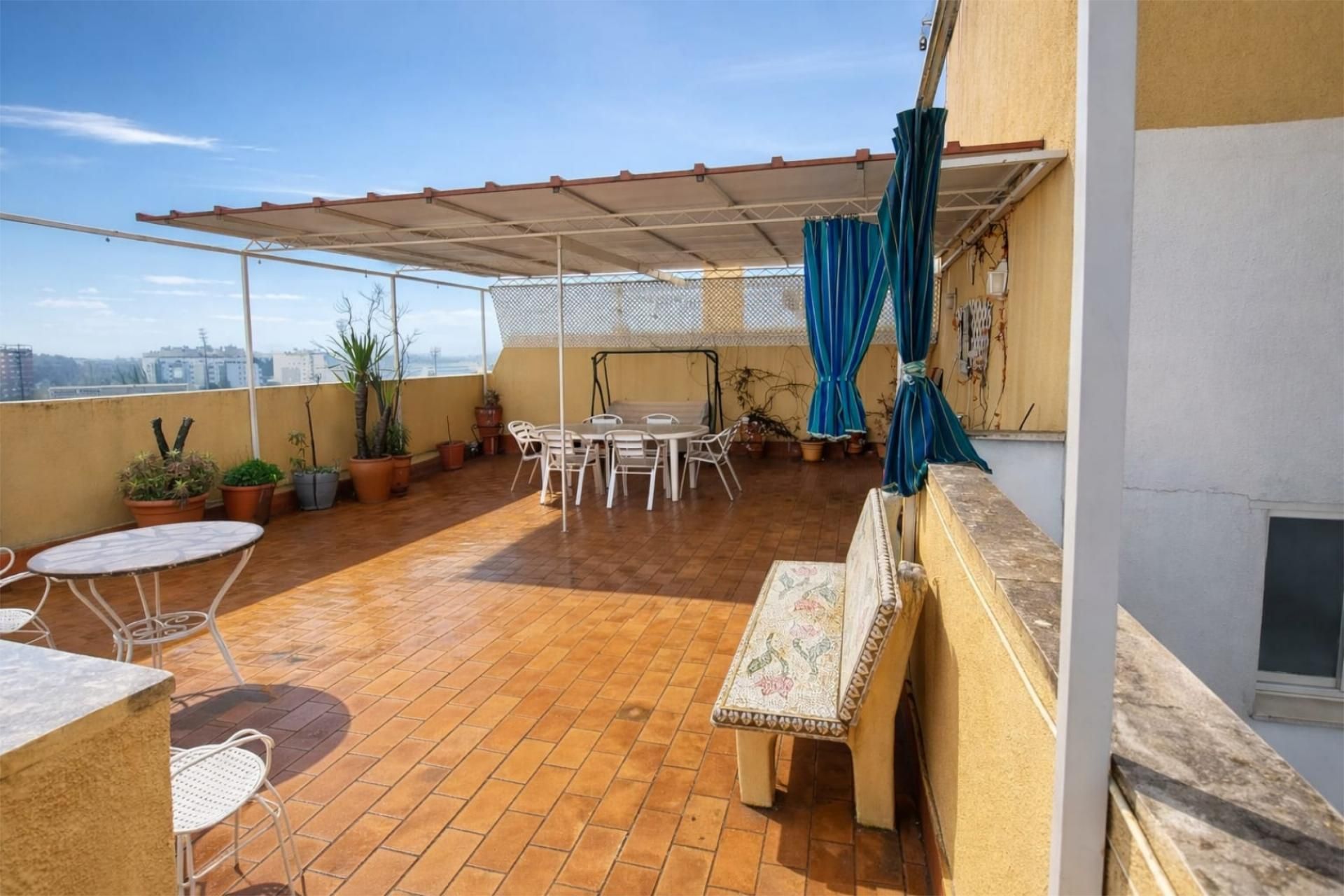 Terrace of Attic for sale in  Córdoba Capital  with Air Conditioner, Heating and Private garden