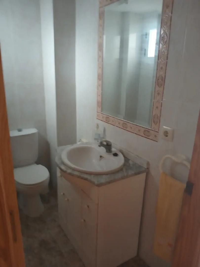 Duplex to rent in Avenida de la Marina, 114, Los Nietos Bathroom of Duplex to rent in Cartagena with Air Conditioner, Heating and Private garden