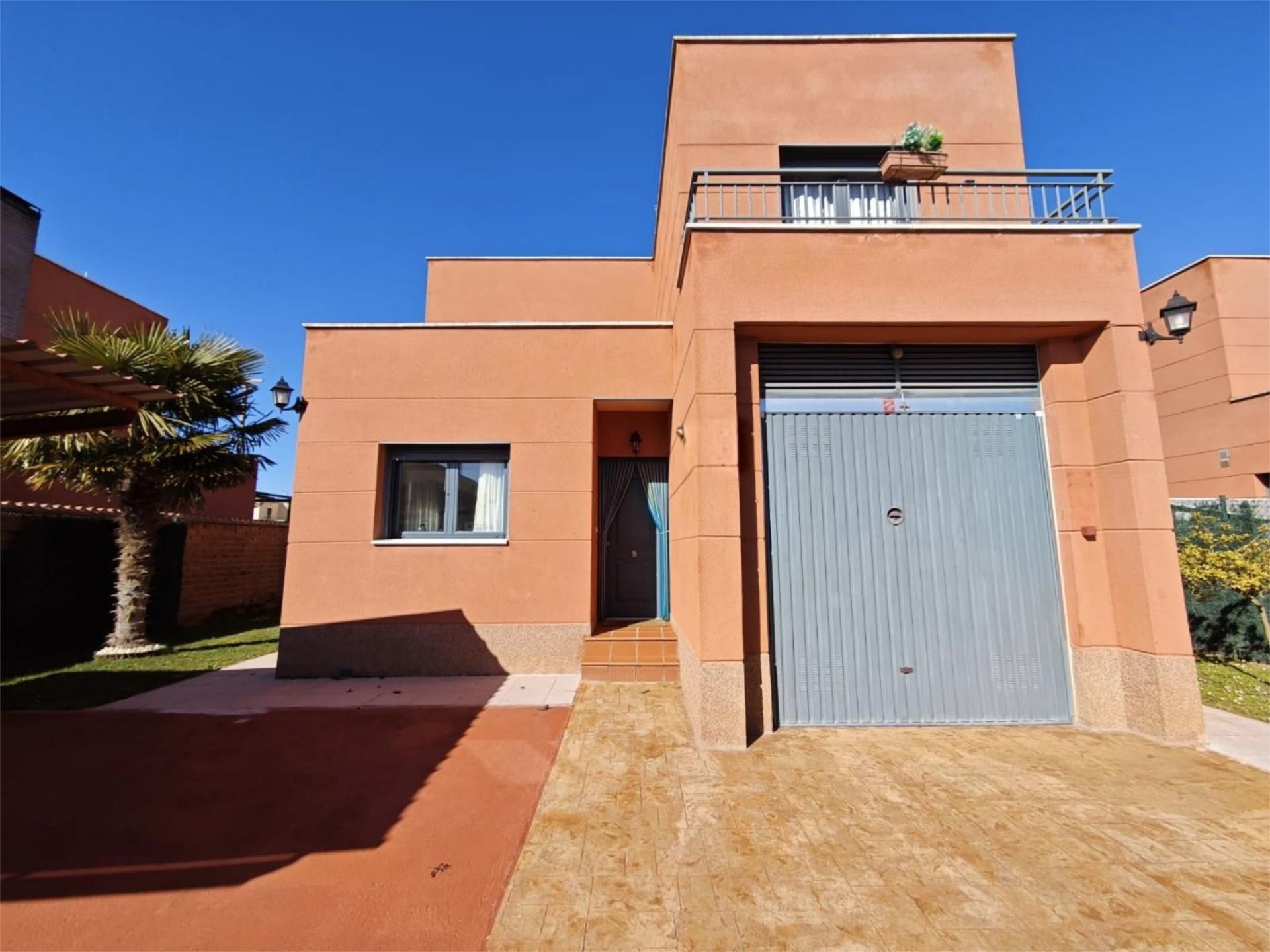 Exterior view of Flat for sale in Grijota  with Heating, Private garden and Terrace