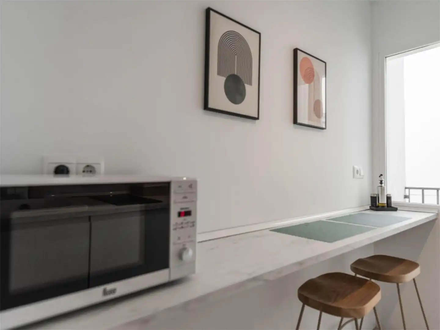 Flat for sale in Calle Alta, 1, La Goleta - San Felipe Neri Kitchen of Flat for sale in Málaga Capital with Air Conditioner and Balcony