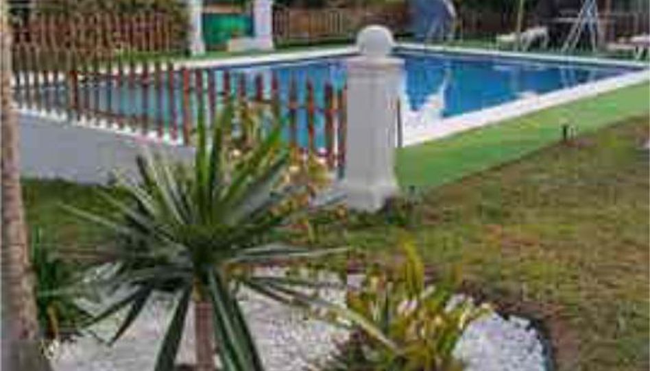 Commercial properties for rent in Manantiales - Lagar - Cortijo, Alhaurín de la Torre - image 1 Photo 1 of Commercial properties for rent in Manantiales - Lagar - Cortijo, Alhaurín de la Torre