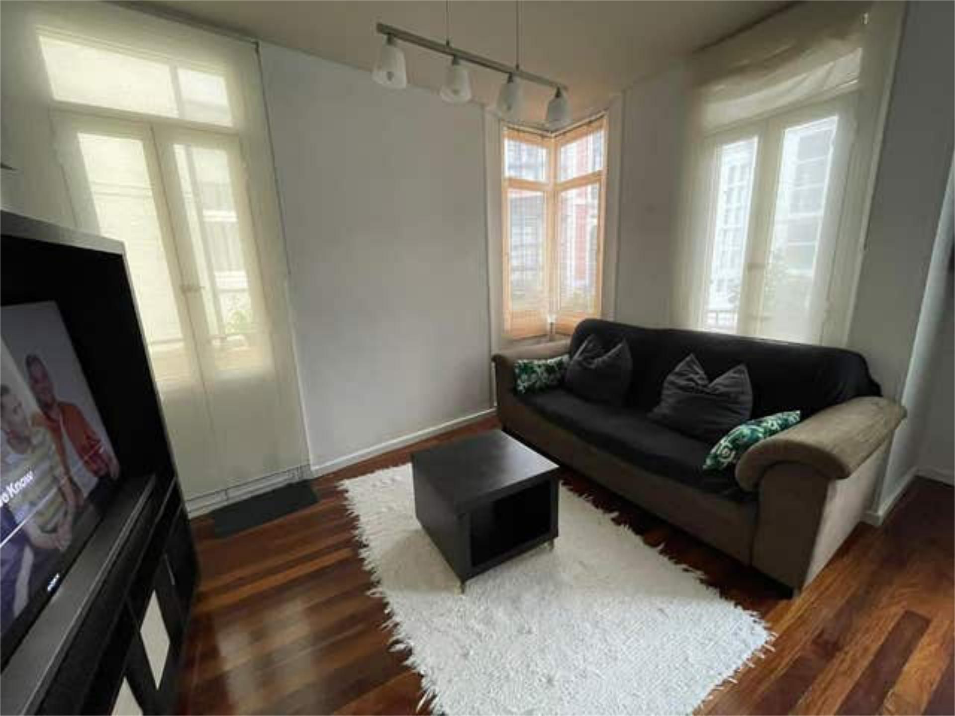 Sala d'estar de Pis de lloguer en A Coruña Capital  amb Terrassa