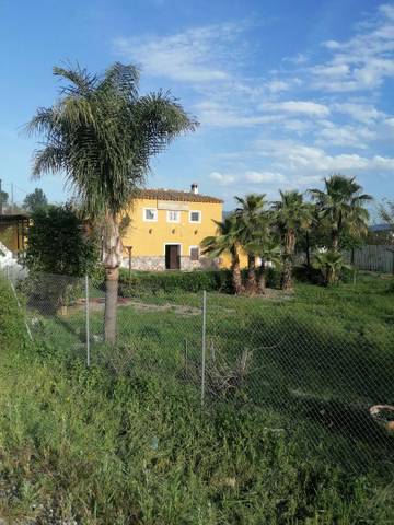 Local comercial en Alquiler en Calle Manuel Dovado, 2 en Cortijo de Maza - Finca Monsalvez - El Olivar