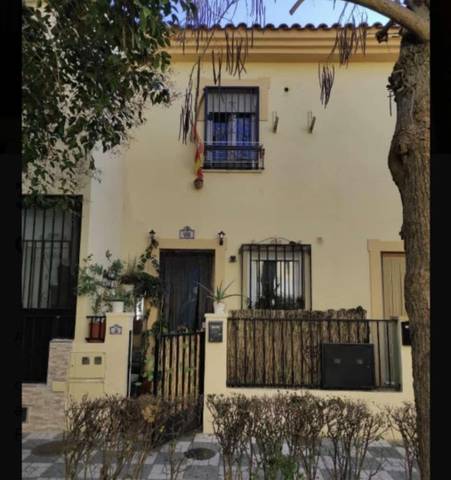 Casa adosada en Alquiler en Calle Ancha, 27 en Pulianas