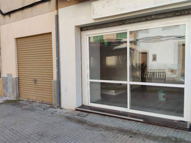 Local comercial en Alquiler en Campos poble