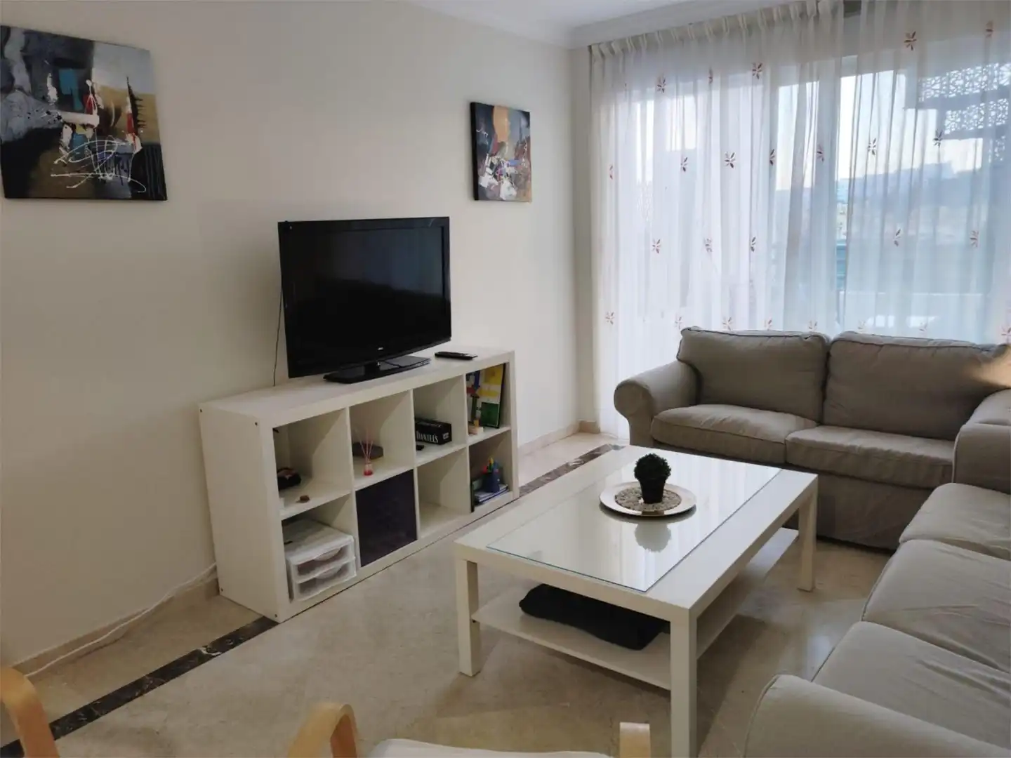 Sala de estar de Ático de alquiler en Manilva con Aire acondicionado, Terraza y Amueblado