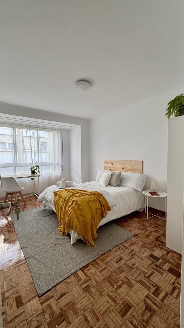 Piso para compartir en Rúa Río Castro, 16, Fajardo Habitación de Piso para compartir en Ferrol con Parquet y Amueblado