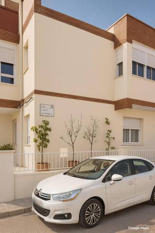 Piso en Venta en Calle Miguel de Unamuno, 18 en El Chorrillo - El Molino