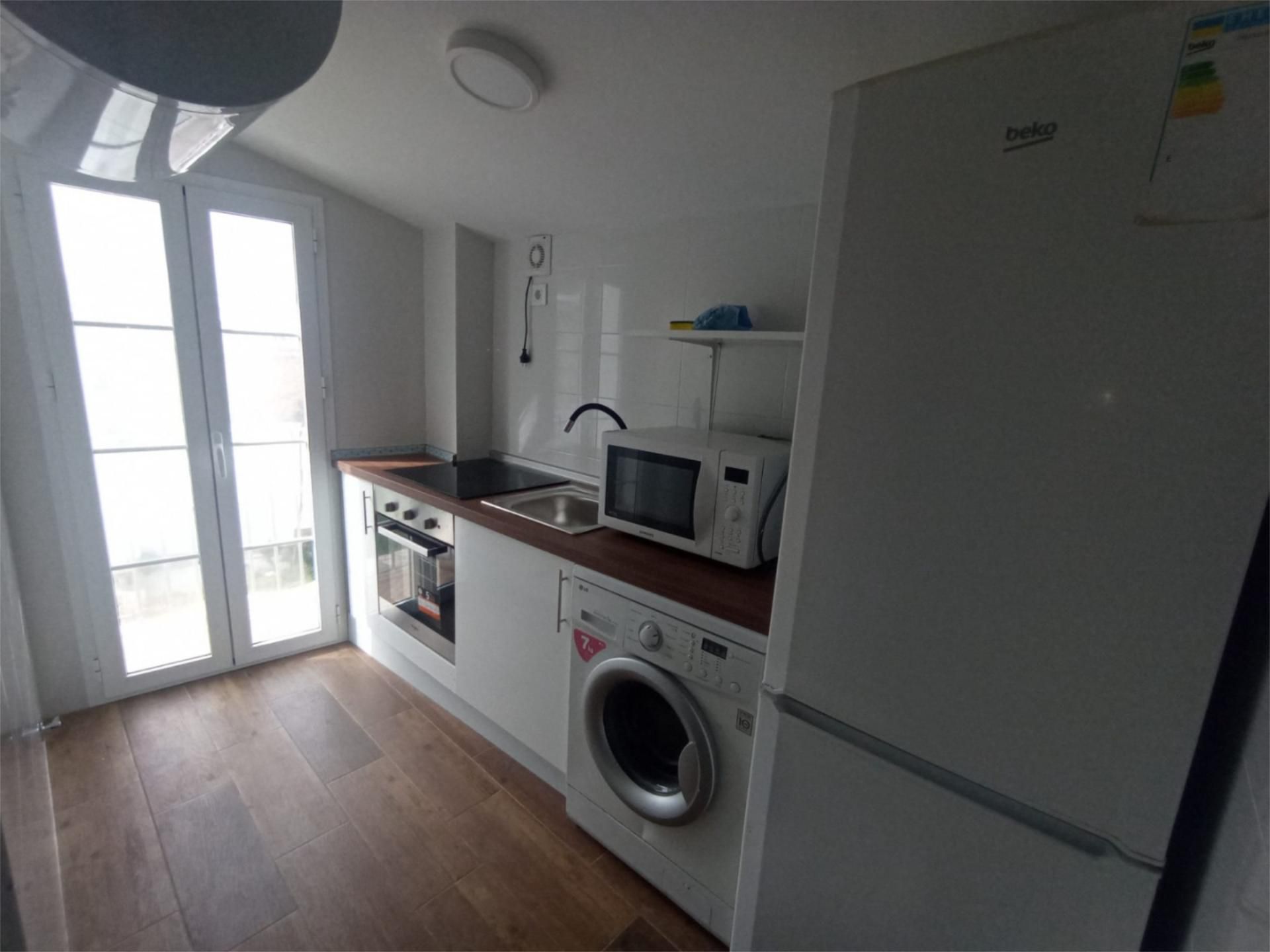 Cuina de Pis en venda en Ubrique amb Aire condicionat, Terrassa i Forn