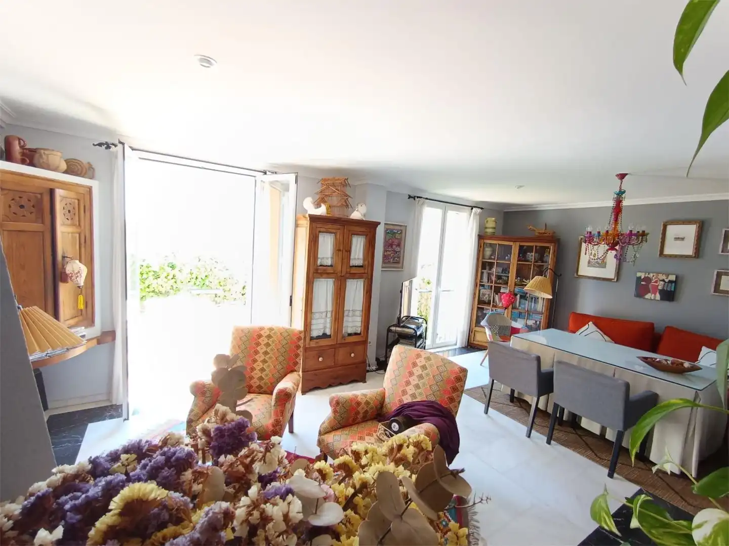 Casa adosada en venta en Calle Lentisco, 8, Norte-Sierra Sala de estar de Casa adosada en venta en Córdoba Capital con Aire acondicionado, Terraza y Piscina