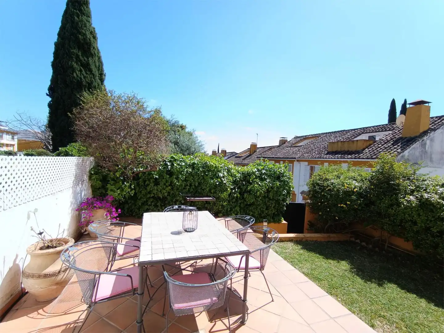 Casa adosada en venta en Calle Lentisco, 8, Norte-Sierra Jardín de Casa adosada en venta en Córdoba Capital con Aire acondicionado, Terraza y Piscina