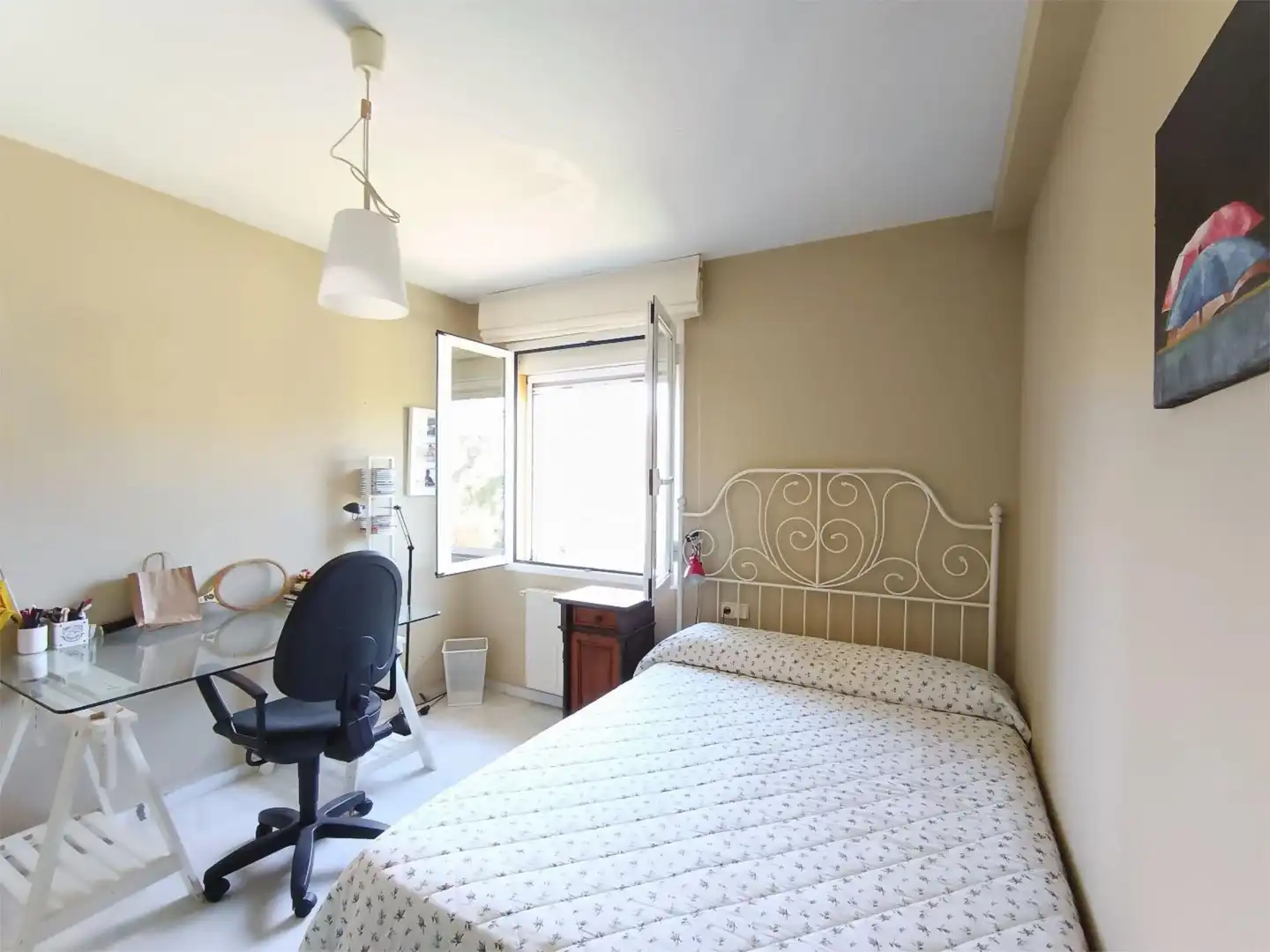 Casa adosada en venta en Calle Lentisco, 8, Norte-Sierra Habitación de Casa adosada en venta en Córdoba Capital con Aire acondicionado, Terraza y Piscina