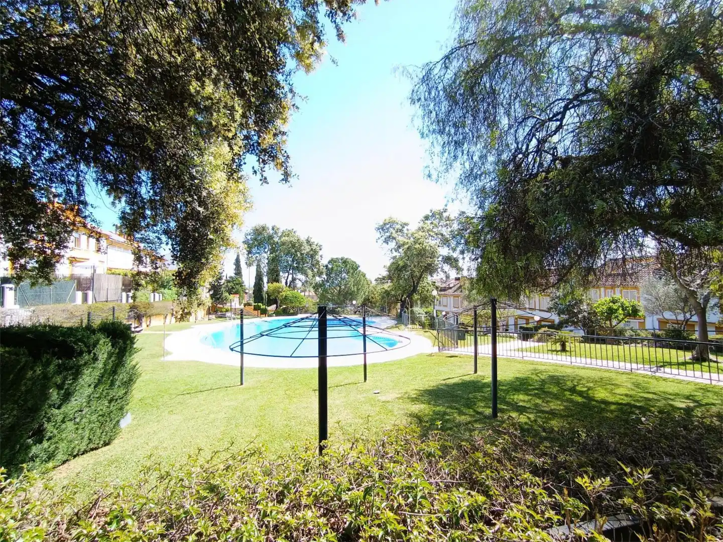 Casa adosada en venta en Calle Lentisco, 8, Norte-Sierra Piscina de Casa adosada en venta en Córdoba Capital con Aire acondicionado, Terraza y Piscina