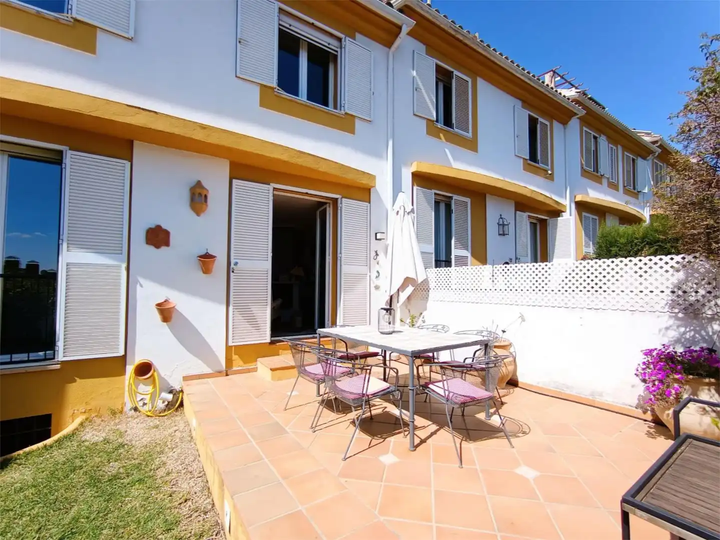 Casa adosada en venta en Calle Lentisco, 8, Norte-Sierra Jardín de Casa adosada en venta en Córdoba Capital con Aire acondicionado, Terraza y Piscina