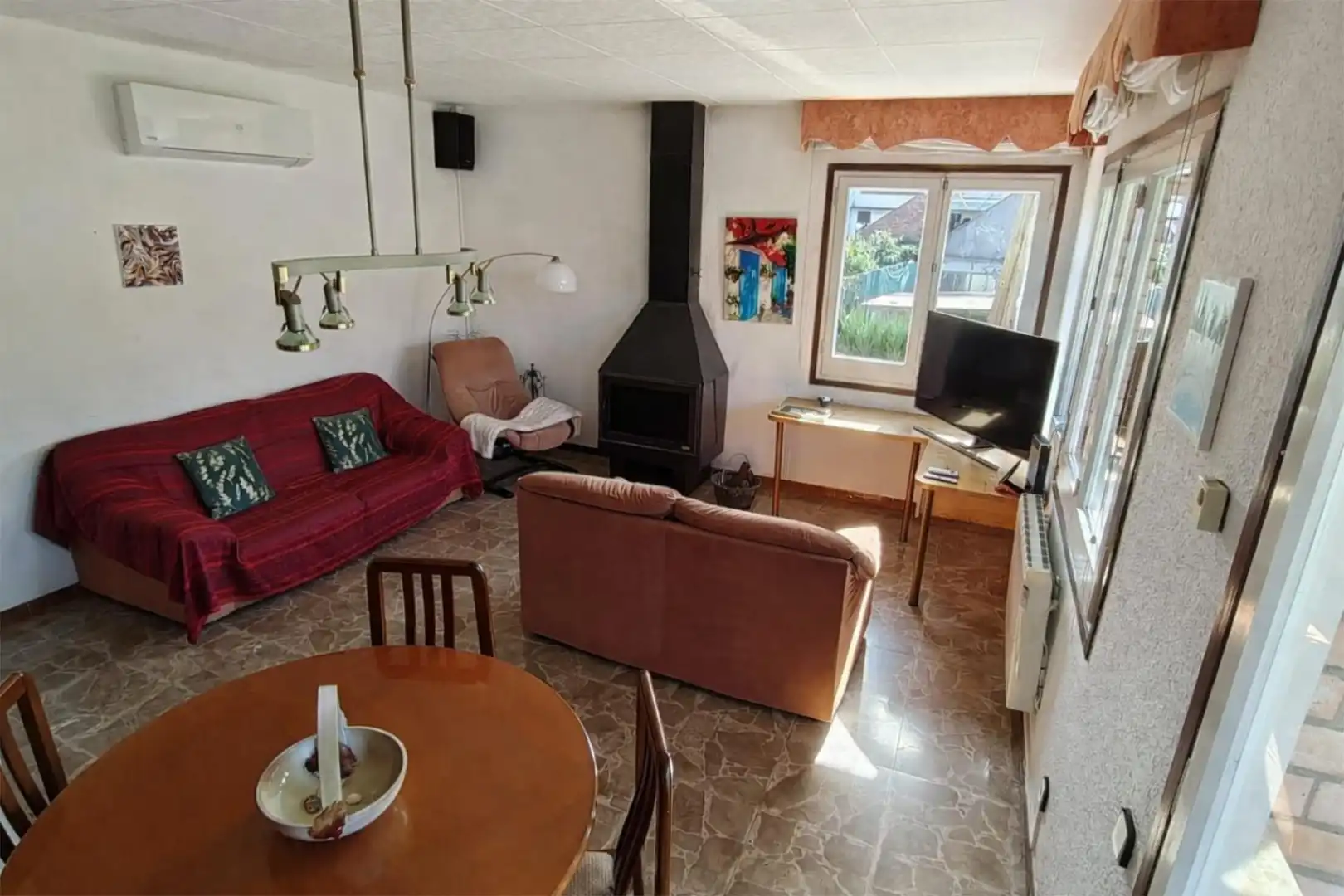 Flat for sale in Carrer Joan Tarruella, 67, Pallejà Living room of Flat for sale in Pallejà with Air Conditioner, Terrace and Balcony