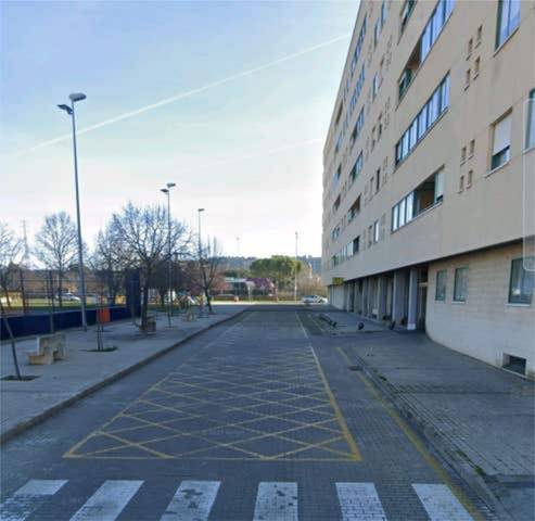 Garaje en Alquiler en Avenida de Madrid
