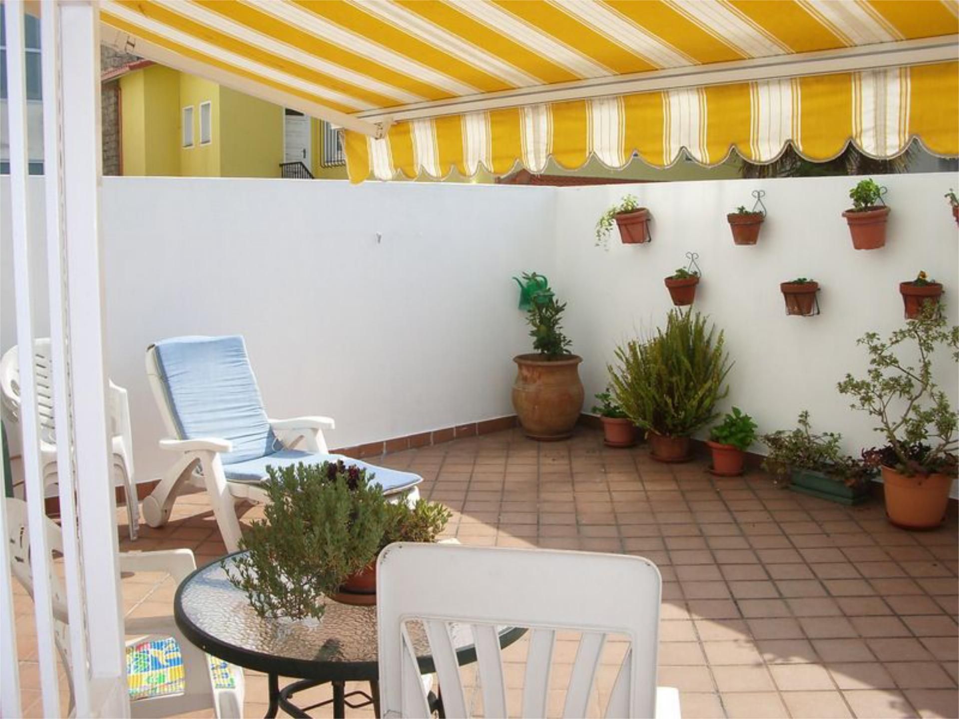 Terrassa de Pis de lloguer en Oleiros amb Calefacció, Parquet i Terrassa