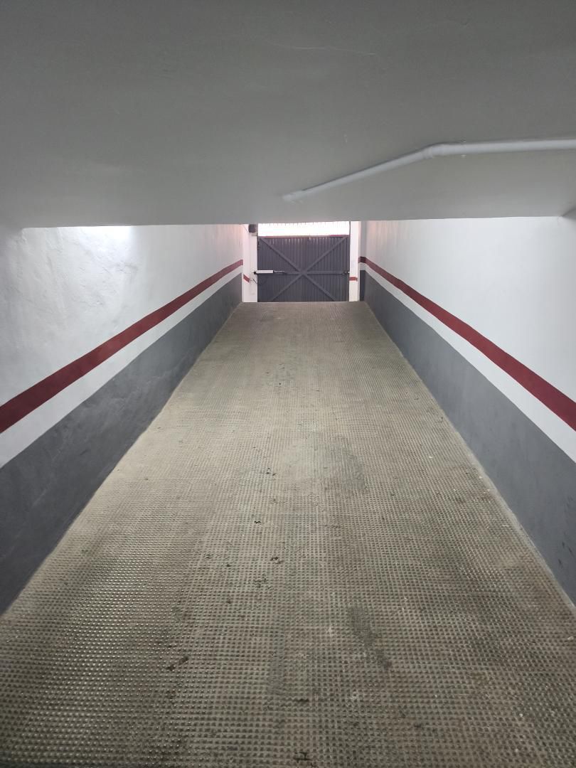 Parking of Garage to rent in Benetússer