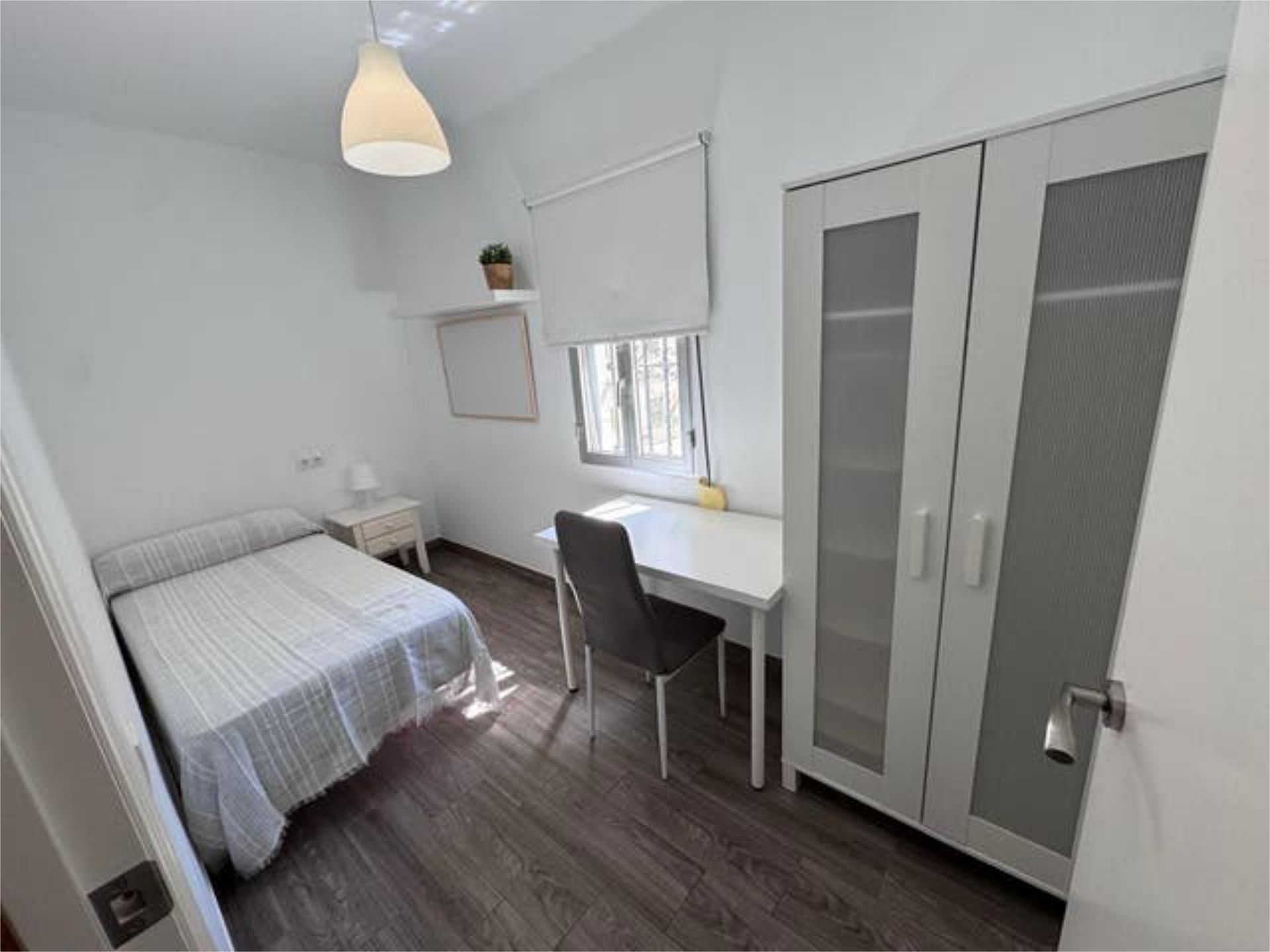 Pis de lloguer a Tiro de Línea