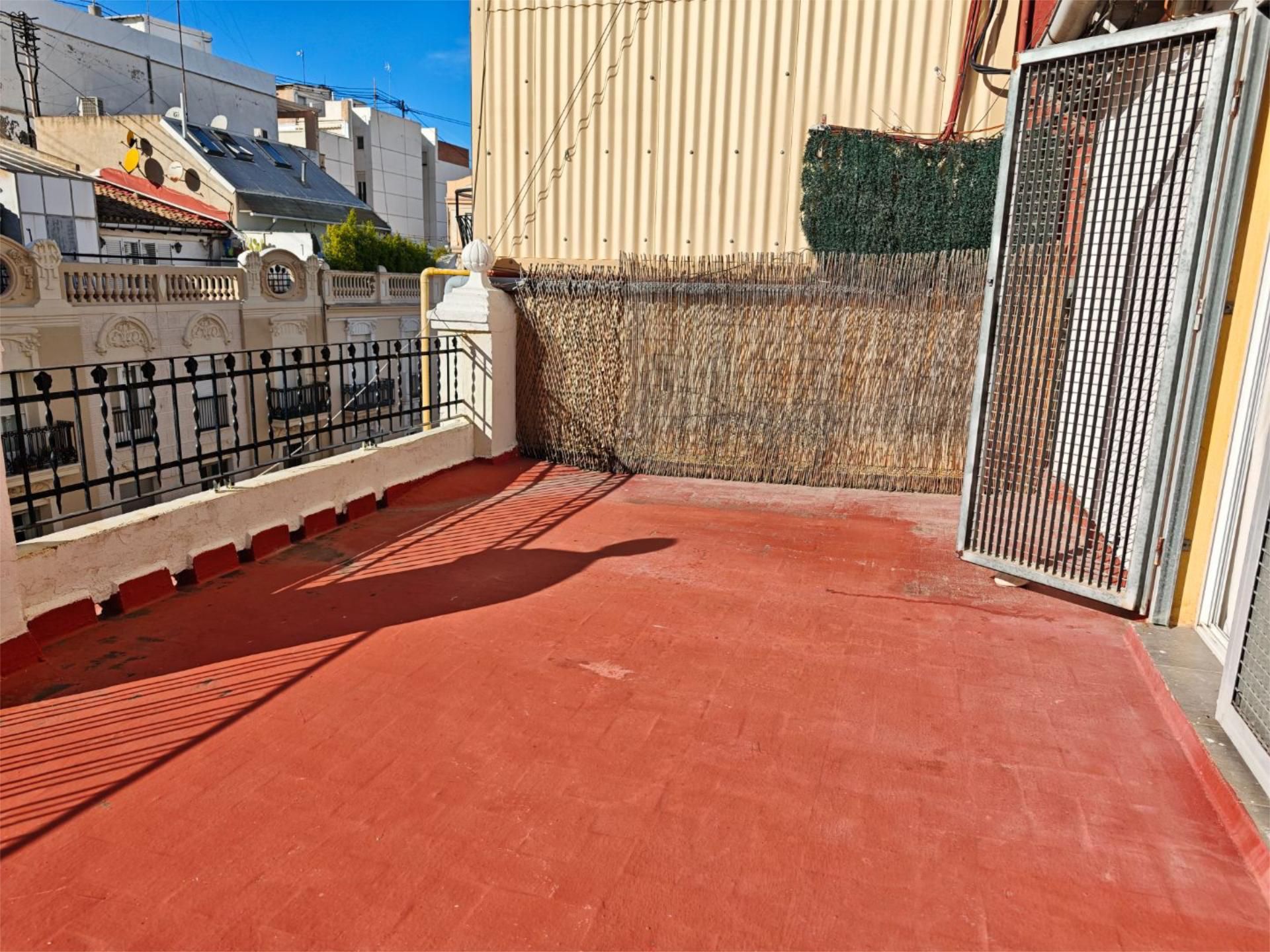 Flat to rent in Carrer de Joaquín Costa, 23, Gran Via