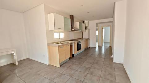 Flat to rent in Carrer de Joaquín Costa, 23, Gran Via, Valencia Capital - image 4 Photo 4 of Flat to rent in Carrer de Joaquín Costa, 23, Gran Via, Valencia Capital