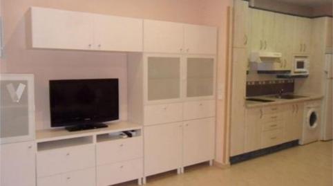 Foto 4 de Estudio de alquiler en Travesía de Ronda, 2, Rosas - Musas,  Madrid Capital