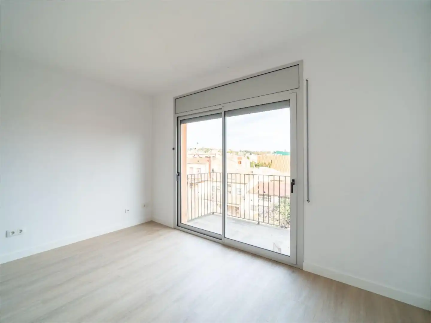 Piso en venta en Carrer del Raig, 9, La Bisbal d'Empordà Habitación de Piso en venta en La Bisbal d'Empordà con Aire acondicionado y Balcón