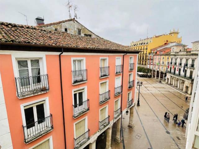 Piso en Venta en Calle Sombrerería, 4 en Casco Antiguo