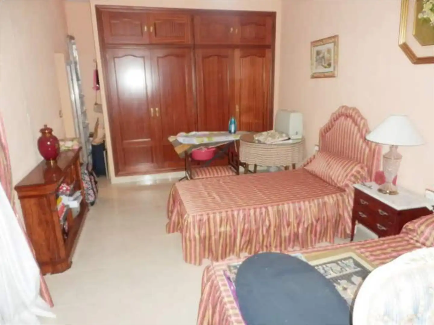 Dormitori de Casa o xalet en venda en  Córdoba Capital amb Terrassa