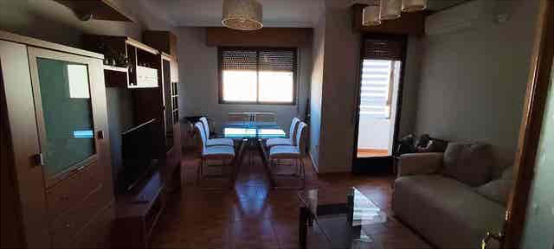 Piso de alquiler en El Pilar