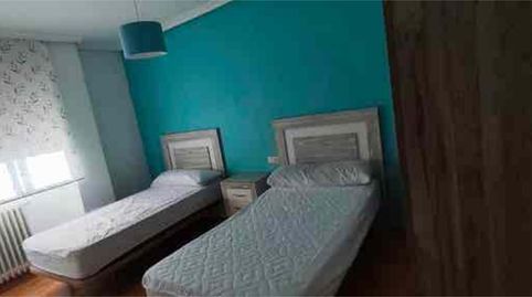 Foto 3 de Piso de alquiler en El Pilar, Albacete Capital