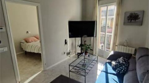 Foto 2 de Piso en venta en Pueblo Nuevo, Madrid Capital