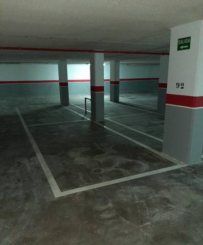 Garaje en Alquiler en Avinguda de la Generalitat, 12 en Moncófar Playa