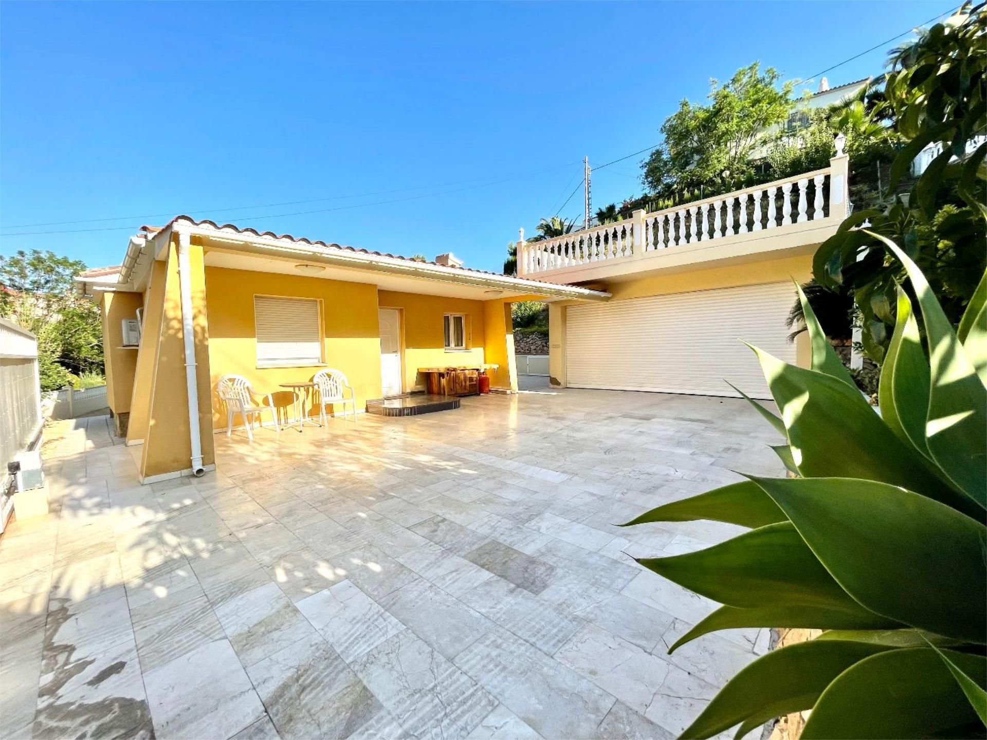 Exterior view of Flat for sale in La Nucia  with Air Conditioner, Terrace and Balcony