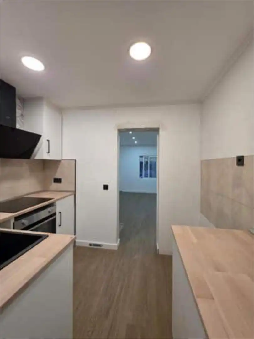 Piso en venta en El Congrés i els Indians Cocina de Piso en venta en Barcelona Capital