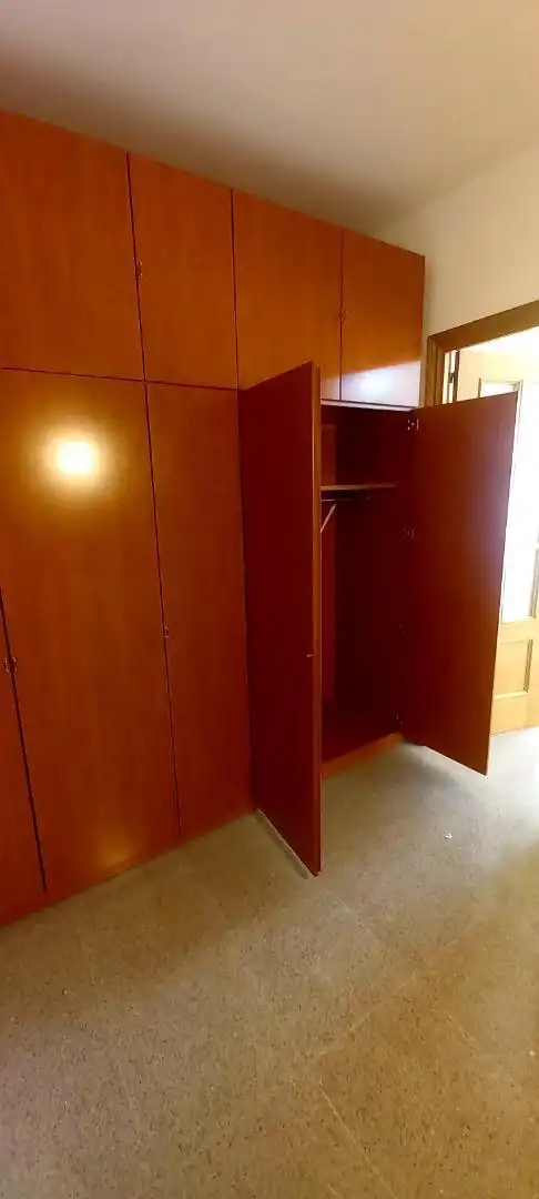 Wohnung zum Verkauf in Avinguda de Salvador Dalí I Domènech, 13, Poble Nou - Olivar Gran Schlafzimmer von Wohnung zum Verkauf in Figueres mit Klimaanlage, Terrasse und Schwimmbad