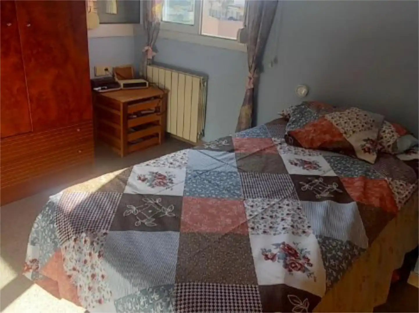 Wohnung zum Verkauf in Avinguda de Salvador Dalí I Domènech, 13, Poble Nou - Olivar Gran Schlafzimmer von Wohnung zum Verkauf in Figueres mit Klimaanlage, Terrasse und Schwimmbad
