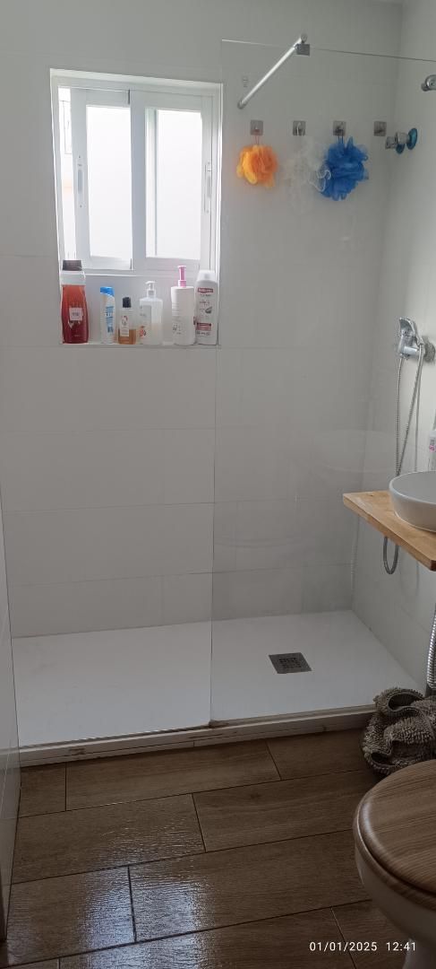 Bany de Pis per a compartir en Vélez-Málaga amb Terrassa, Moblat i Rentadora