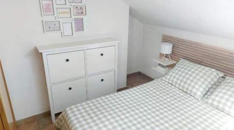 Foto 2 de Ático de alquiler en Perillo, Oleiros