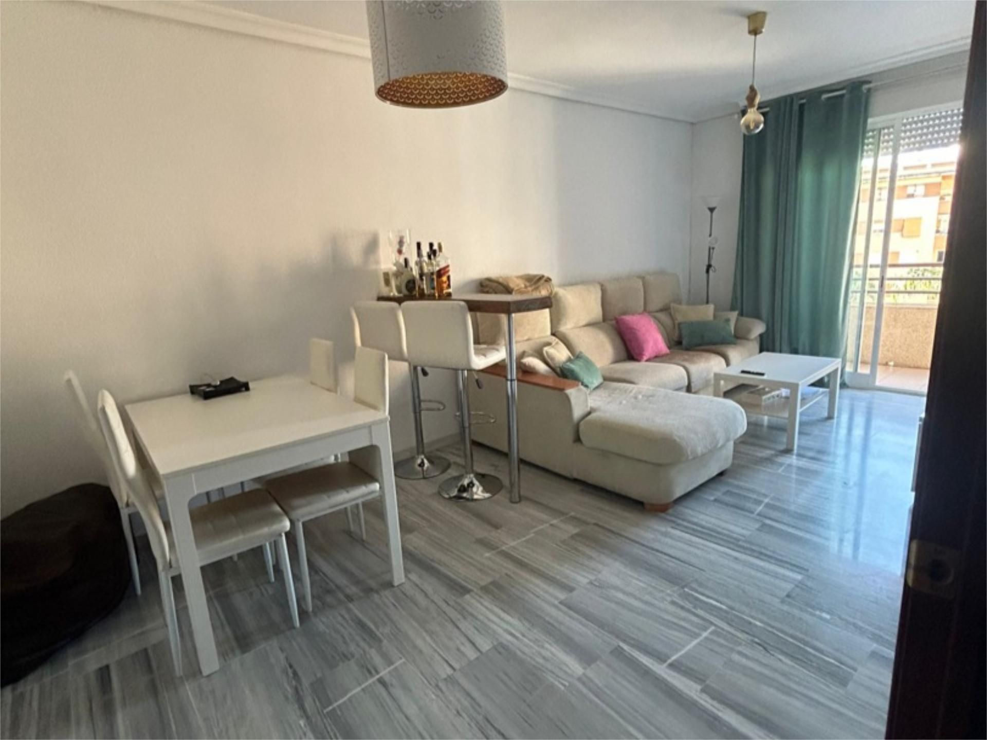 Flat to rent in Avenida Arroyo del Moro, 25, Arroyo del Moro - Noreña Living room of Flat to rent in Córdoba Capital with Air Conditioner, Heating and Terrace