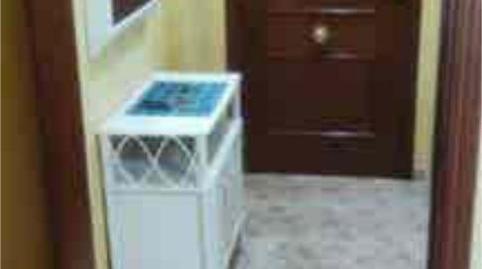 Foto 3 de Piso de alquiler en Puerto de Estepona, Estepona