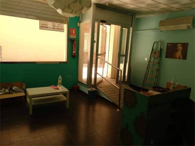 Local comercial en Alquiler en Mengíbar