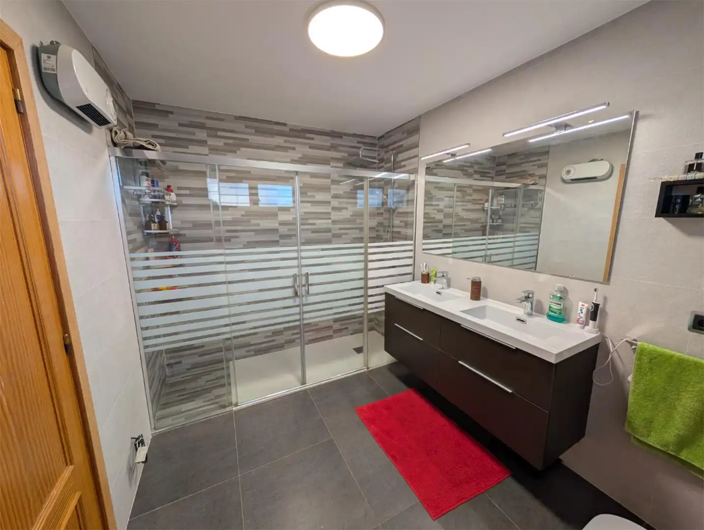 Houses for sale in Avenida de la Libertad, 14, Aljucer Bathroom of Houses for sale in Murcia with Air Conditioner, Heating and Private garden
